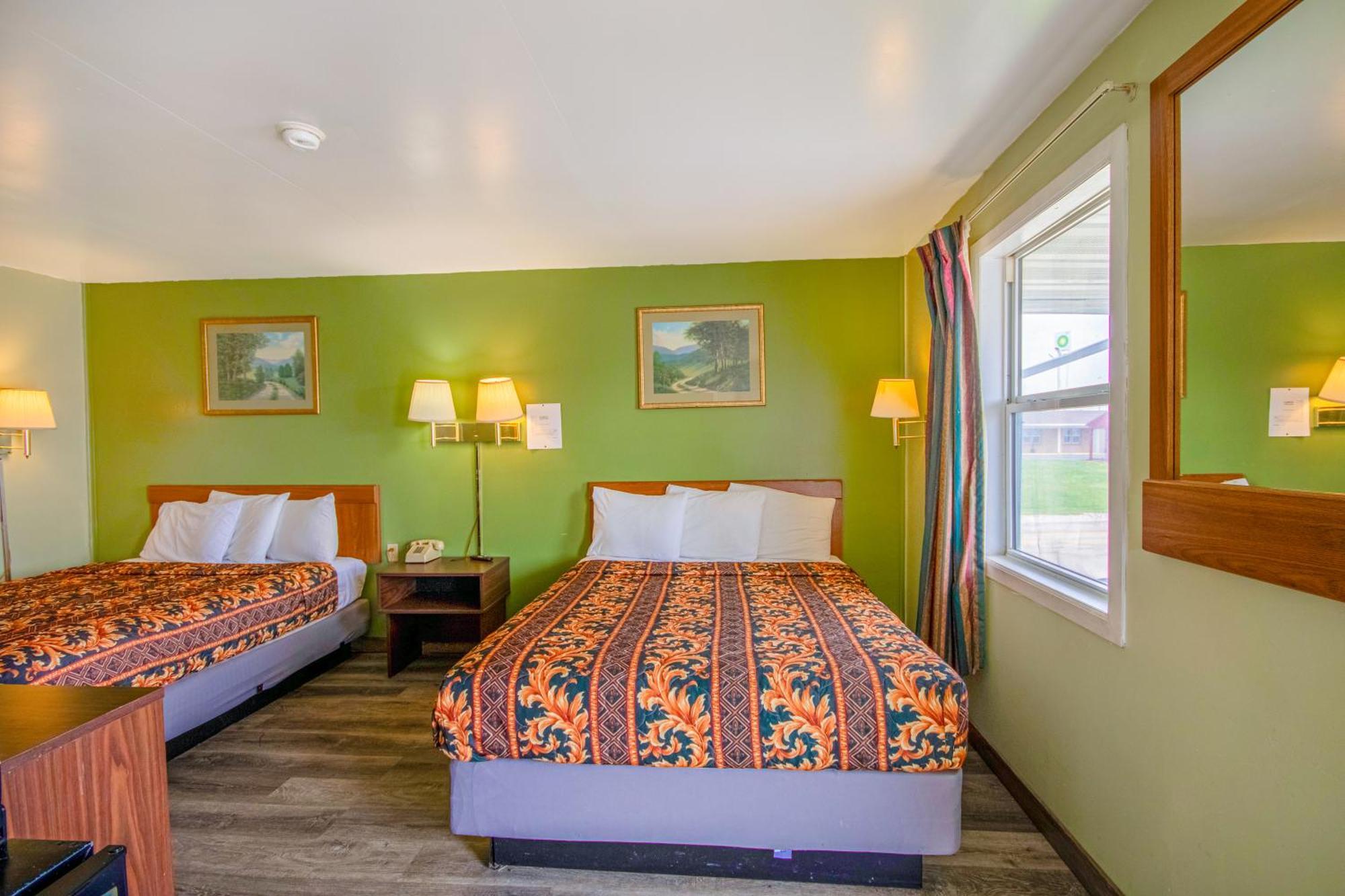 Oyo Travelier Motel Macon Exterior photo