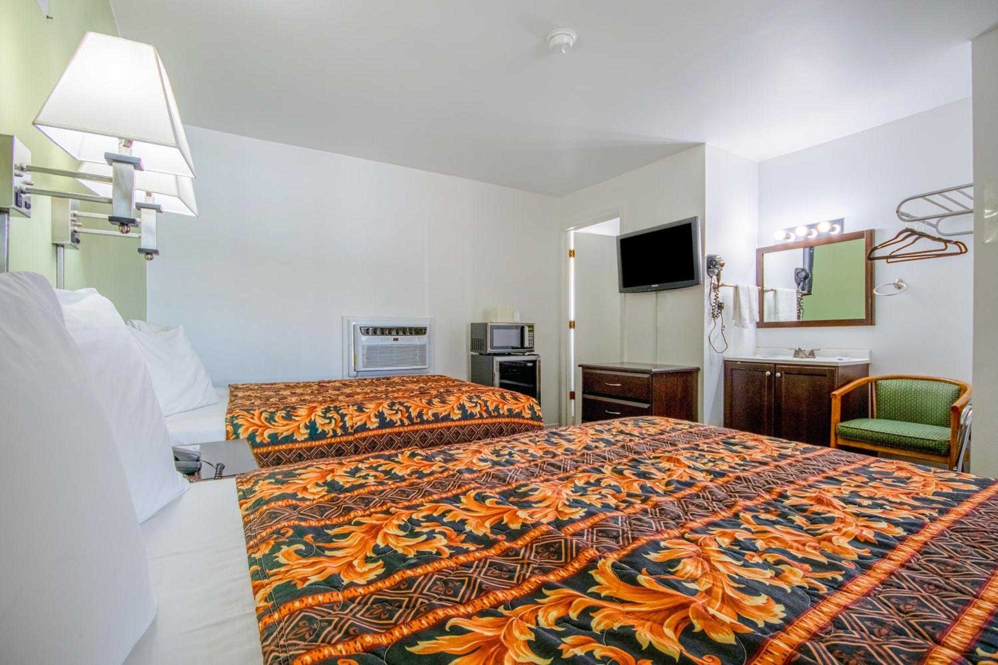 Oyo Travelier Motel Macon Exterior photo